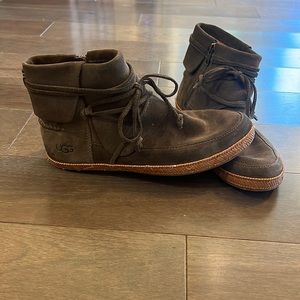 Ugg Reid Boot Moccasin